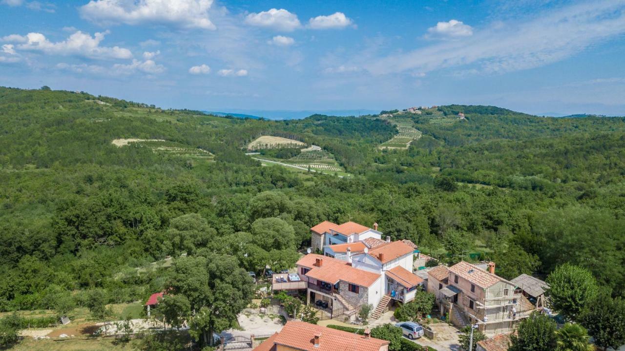 Villa Michelle Karojba Zewnętrze zdjęcie